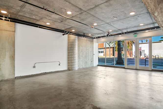 Fusion Hollywood Live Work Space